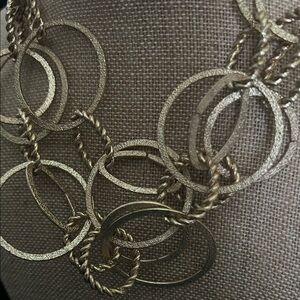 Gold-Tone Interlocking Circle Necklace - Unbranded
